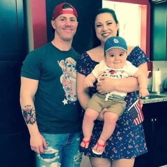 Meet your Posher, Chris - Picture 1 of 1